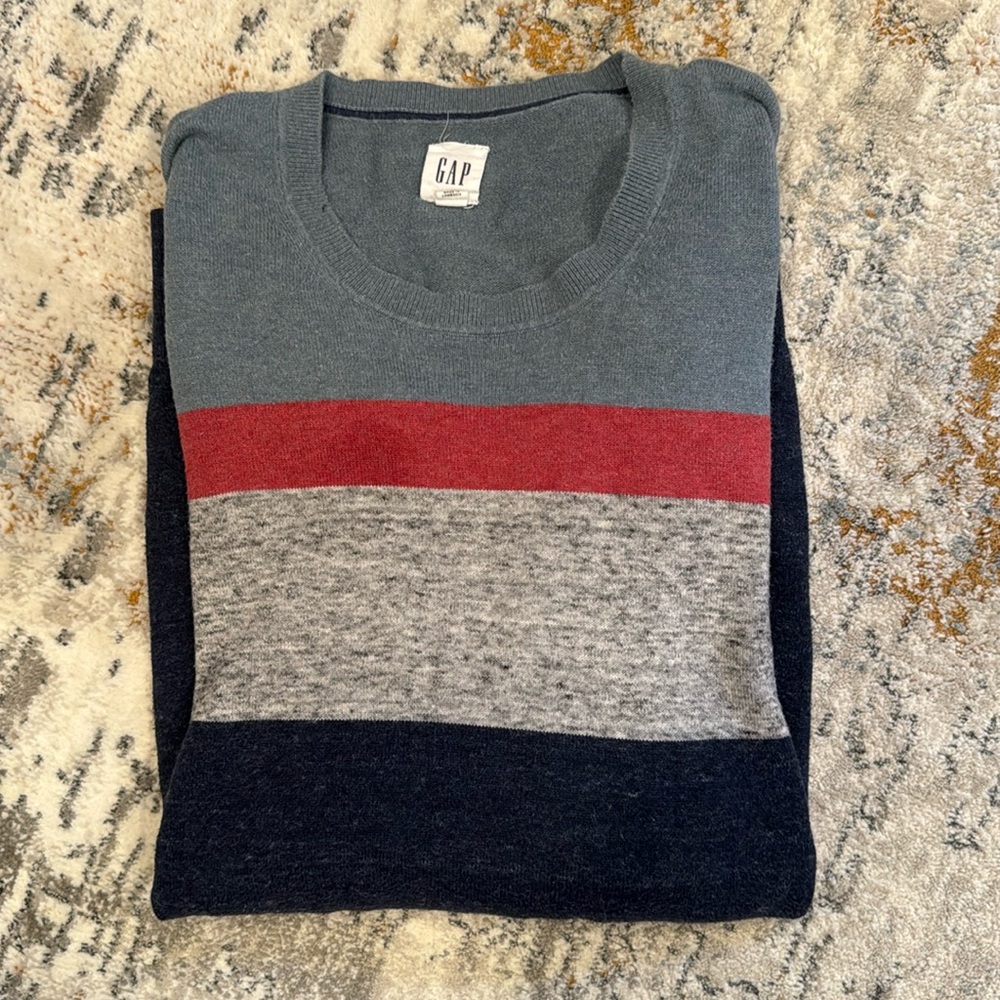 Gap Light Weight Sweater